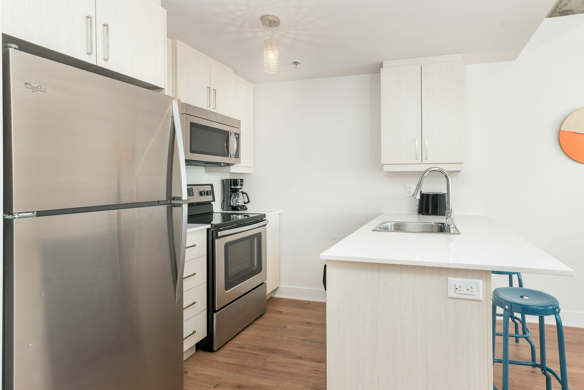 Posh 1Br In Festival Quarter By Sonder Apartment Montreal Exterior photo